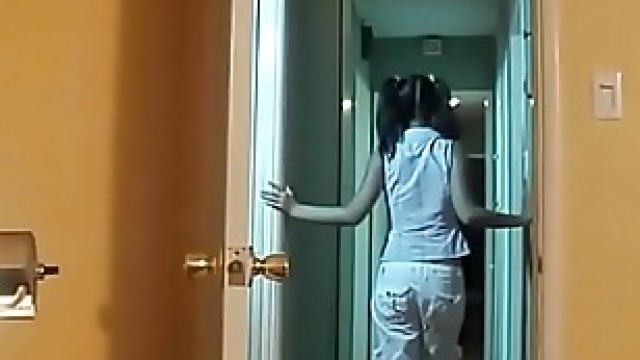 Asian girl get fucked by Yeti ... she think