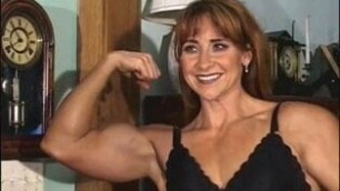 RHONDA D3THL3FS BICEPS 4