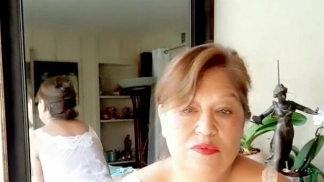 I need to be touched, fingered, fucked! mature Latina woman