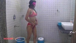 Masked Indian Bhabhi Reenu Filmed In Shower By Husband