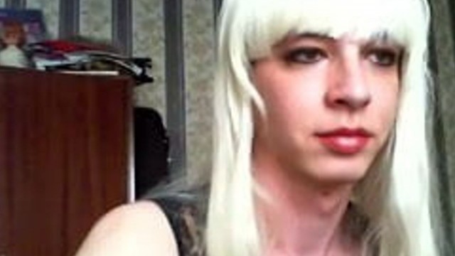 Vlada russian teen crossdresser on webcam