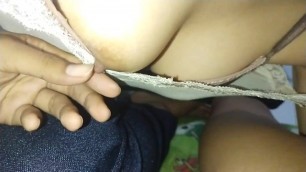 Jilbab Sange Nyepong Di Kamar